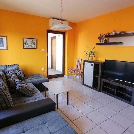Apartment Sunny Place Pula Exterior foto